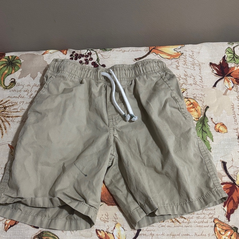 Cat & Jack Kids Tan‎ Shorts